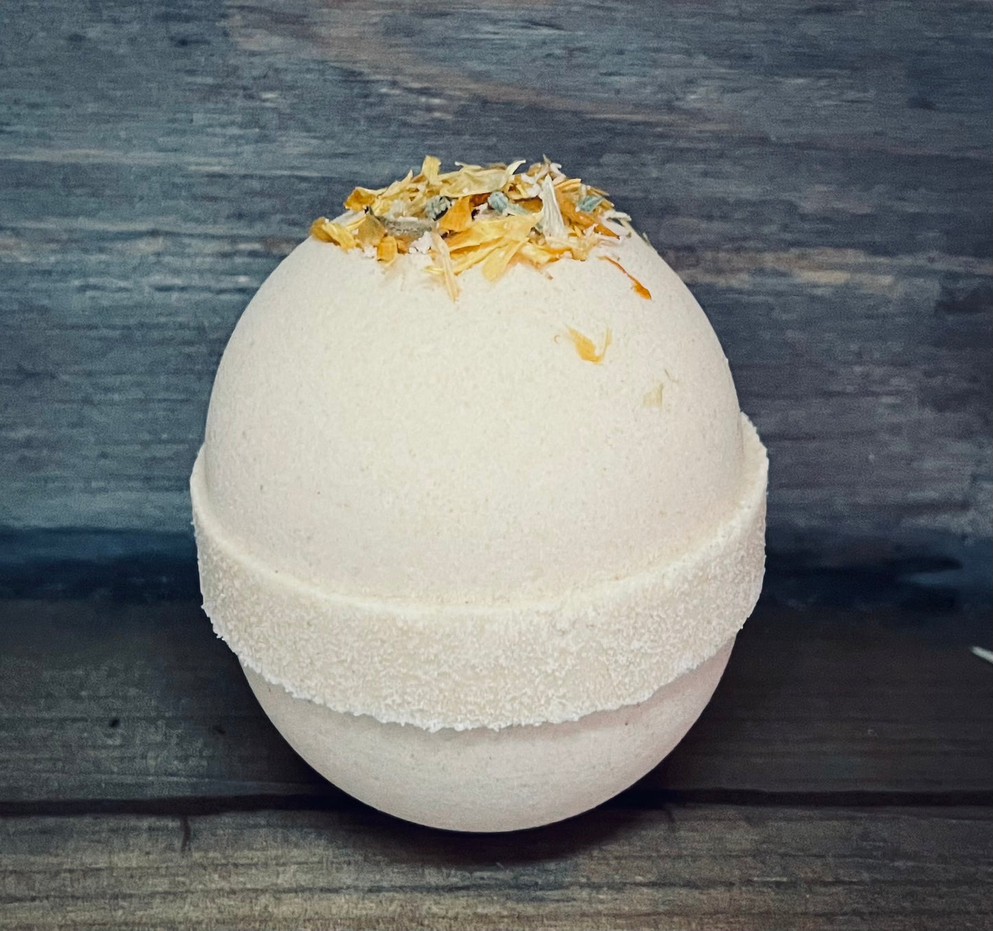 Lemon Squeeze Bath Bomb